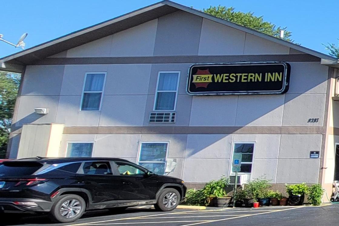 First Western Inn Caseyville Exterior foto